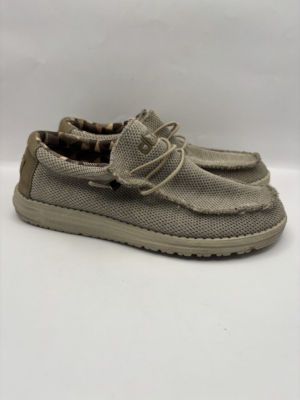 Hey Dude Wally Sox Beige Slip On Shoes Men Size 8